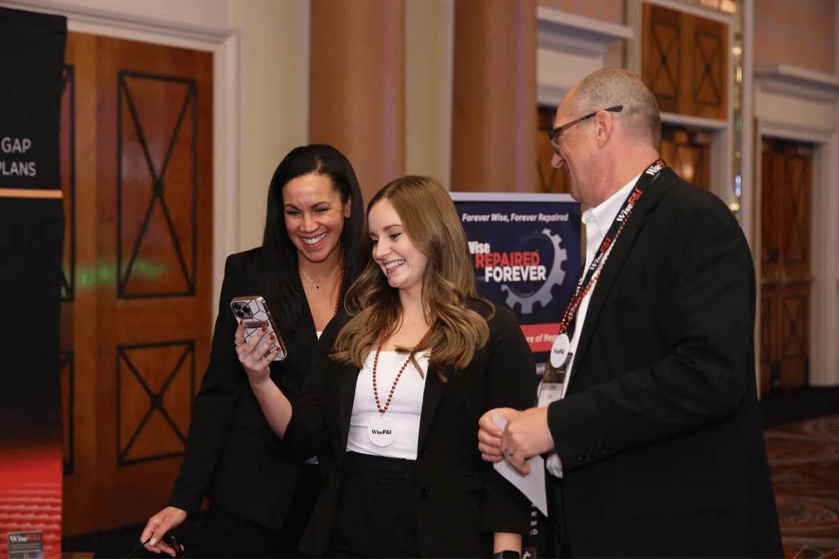The Agent Summit expo hall, attendees at the booths